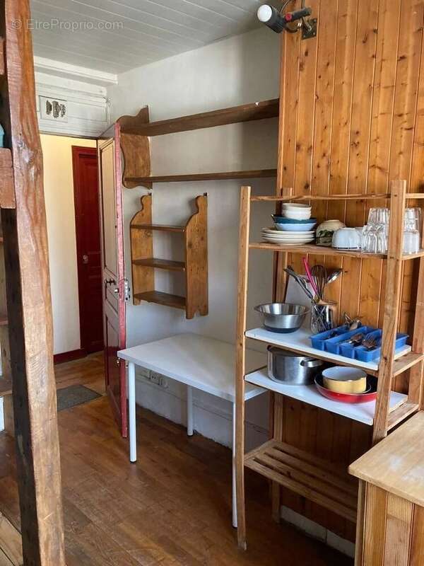 Appartement à PARIS-14E