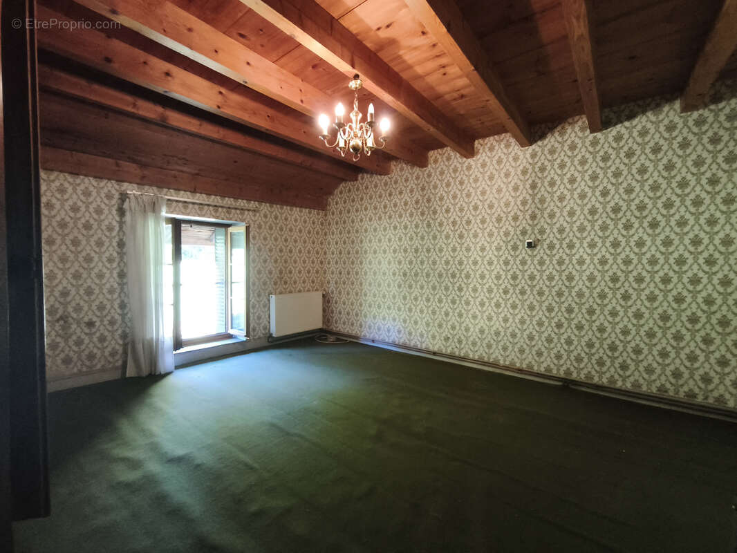 Maison à ARANC