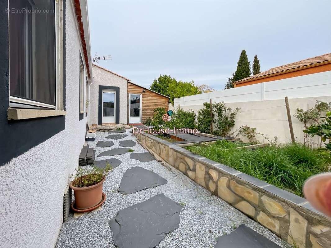 Maison à VILLEVEYRAC