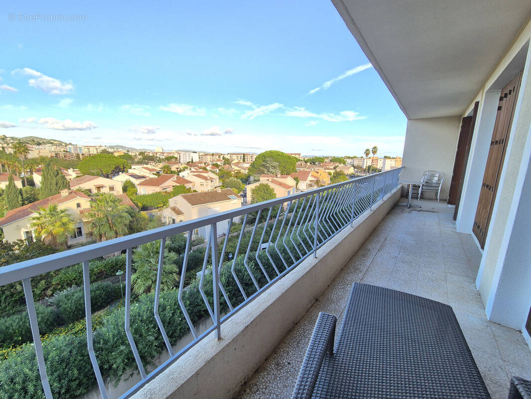 Appartement à HYERES