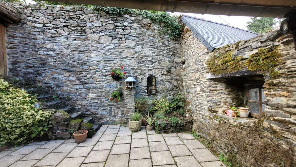 Maison à SAINT-MAYEUX