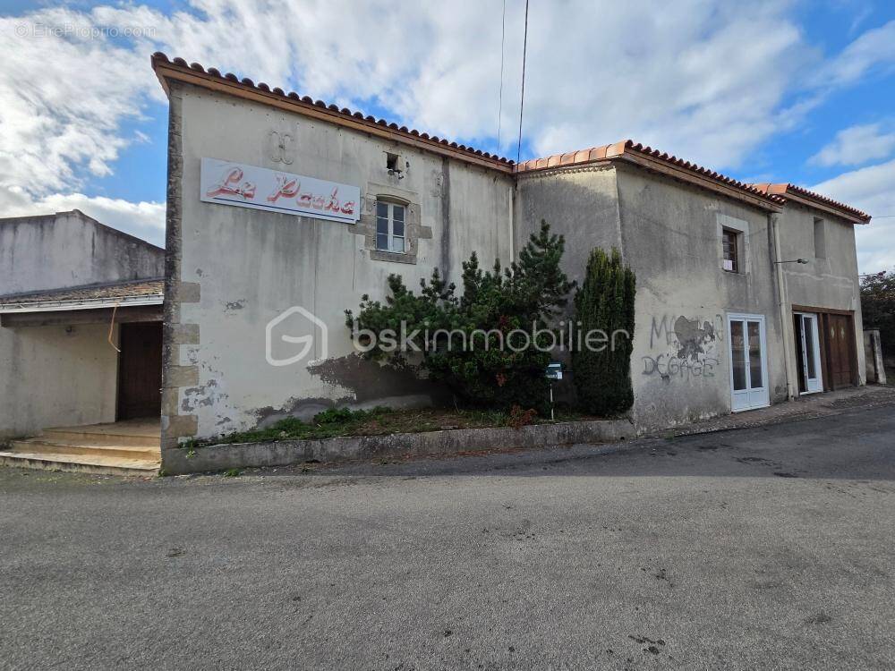 Maison à SAINT-LAURS