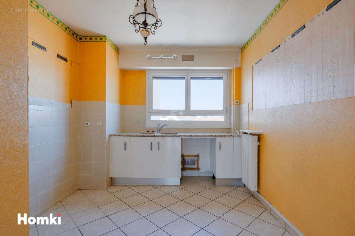 Appartement à LYON-3E