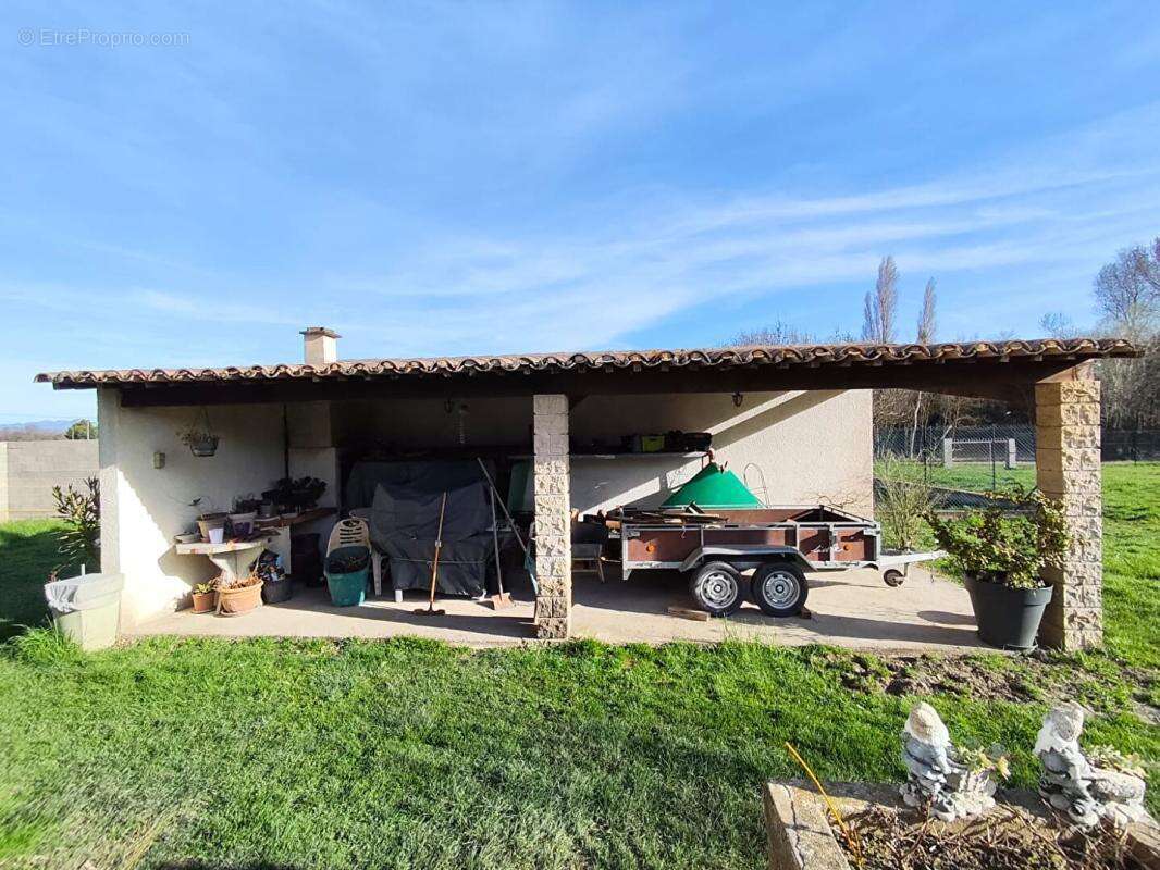 Maison à MONTELIMAR