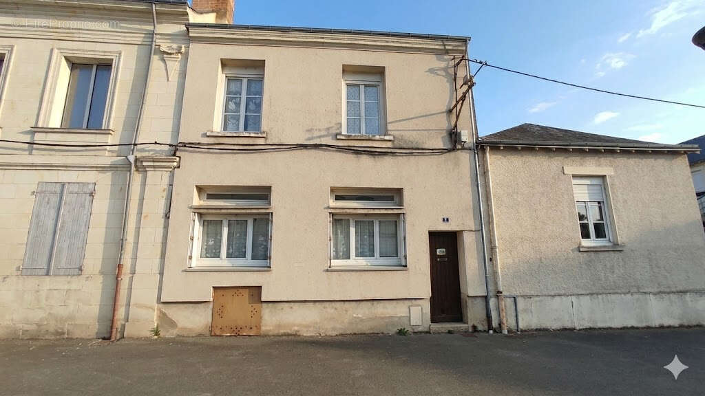 Maison à CHATELLERAULT