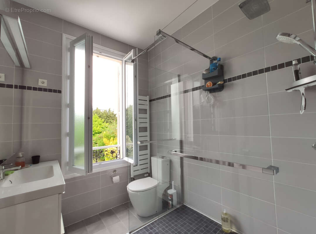 Maison à VITRY-SUR-SEINE