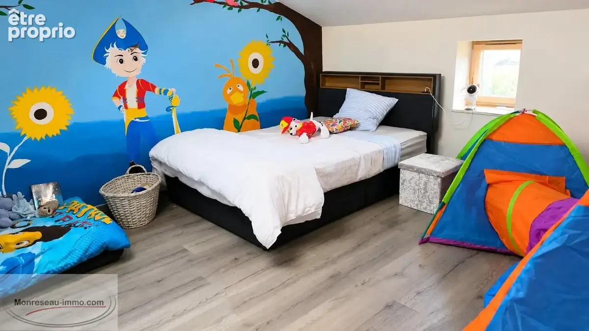 Hurigny  authentique maison en pierre rénovée  4 chambres  dépendances  grand terrain - photo 9
