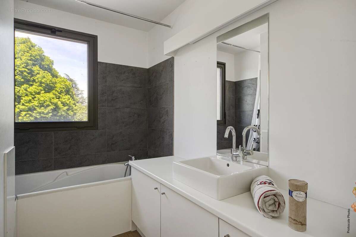 Villa d'exception sur les coteaux piscine et spa - photo 16