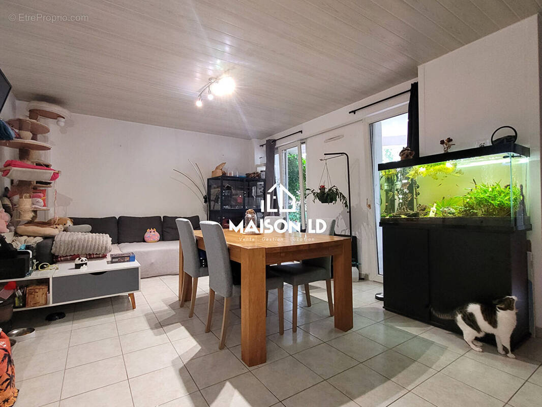 Appartement à HEROUVILLE-SAINT-CLAIR