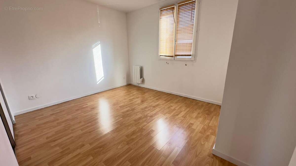 EXCLUSIVITE Maison 4 chambres, 15 mn gare a pied - photo 11