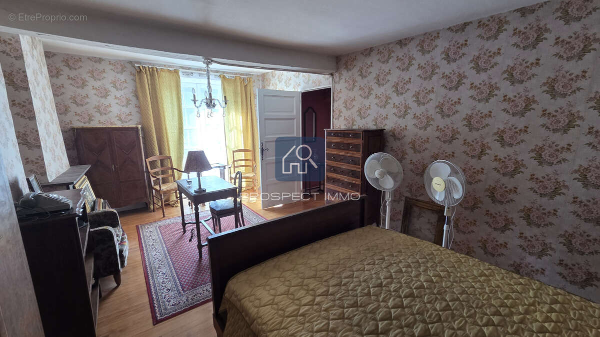 Maison à SAINT-GENIEZ-D'OLT