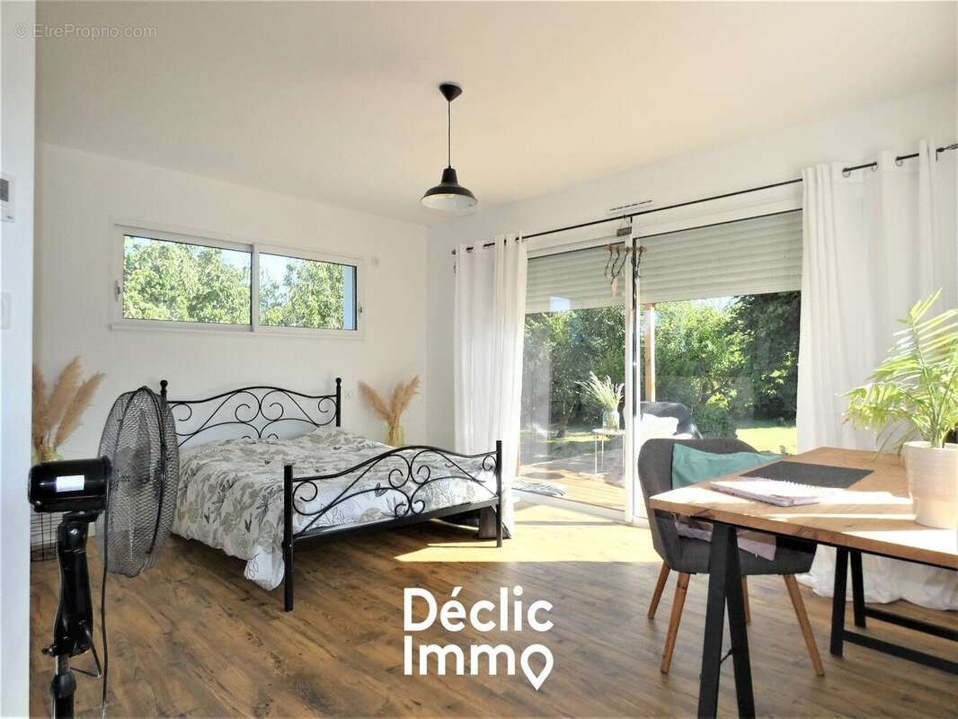 Maison à SAINT-CHRISTOPHE-DU-LIGNERON