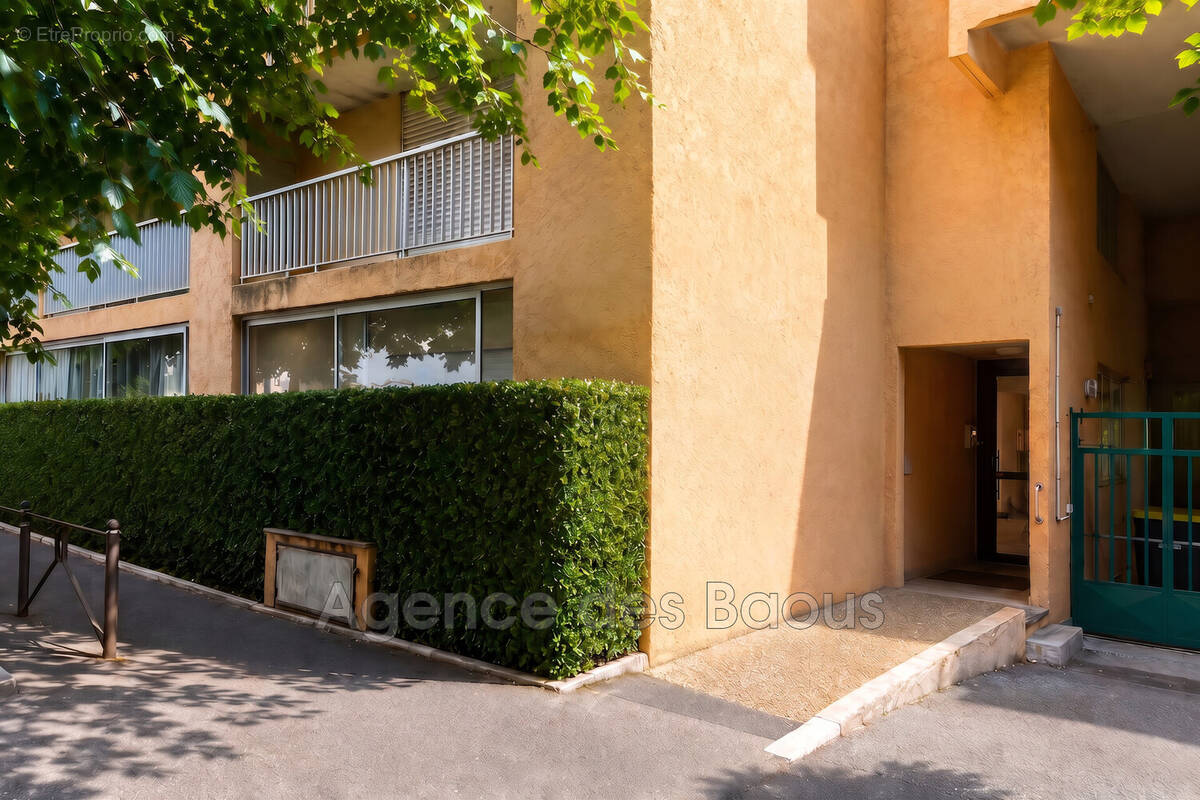 Appartement à VENCE