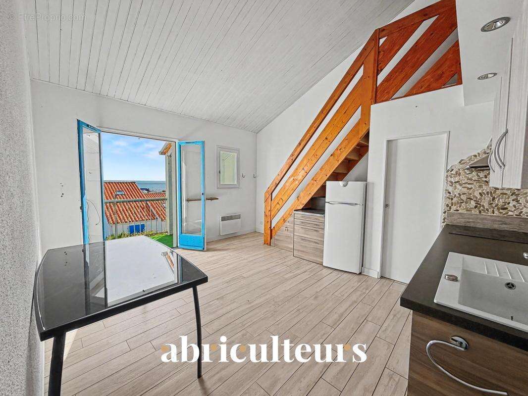 Appartement 2 chambres avec balcon vue mer – Rue de la Pointe à l'Herbaudière - photo 2