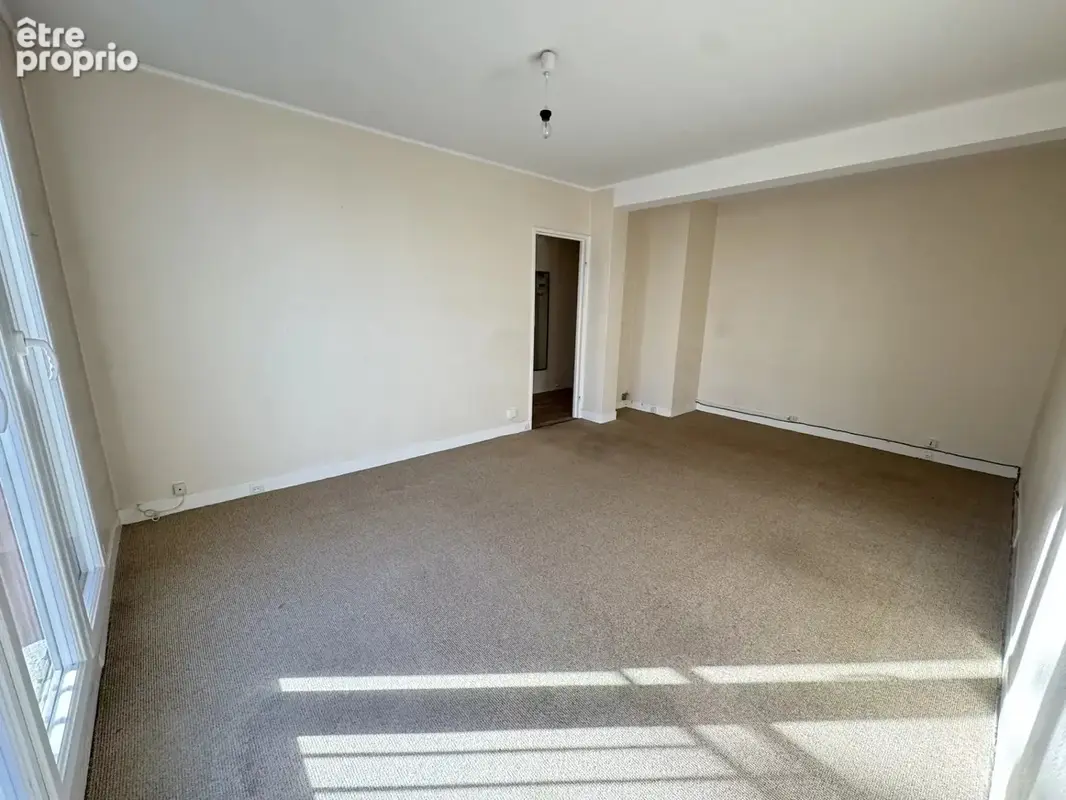 Photo Appartement à Le Plessis-Trevise au prix de 149 000€
