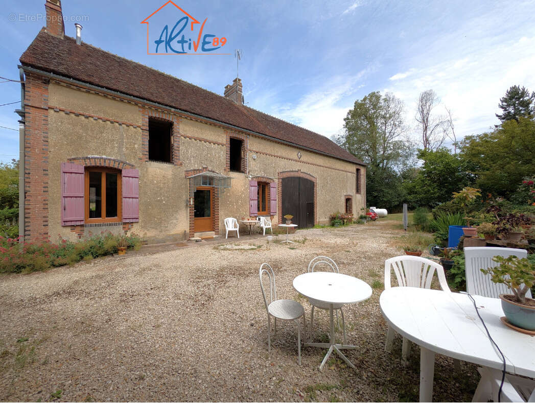 Maison à LES ORMES
