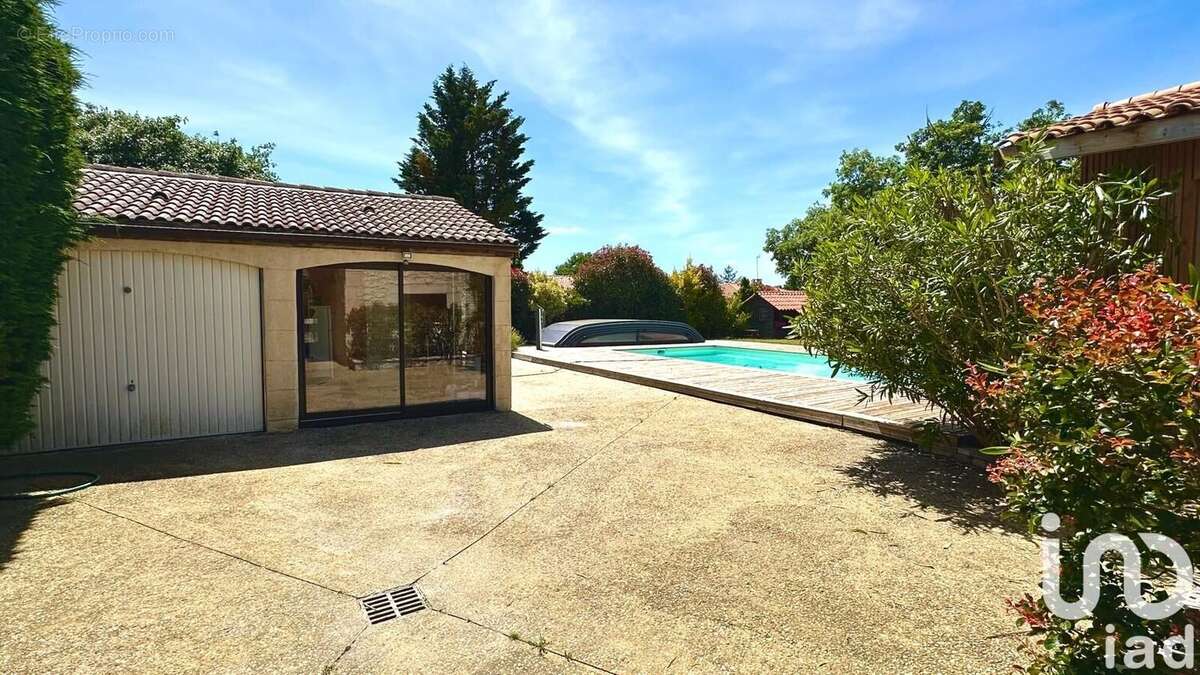 Photo 8 - Maison à LANTON