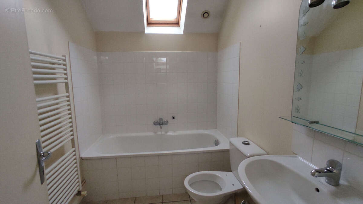 Maison à CHATELLERAULT