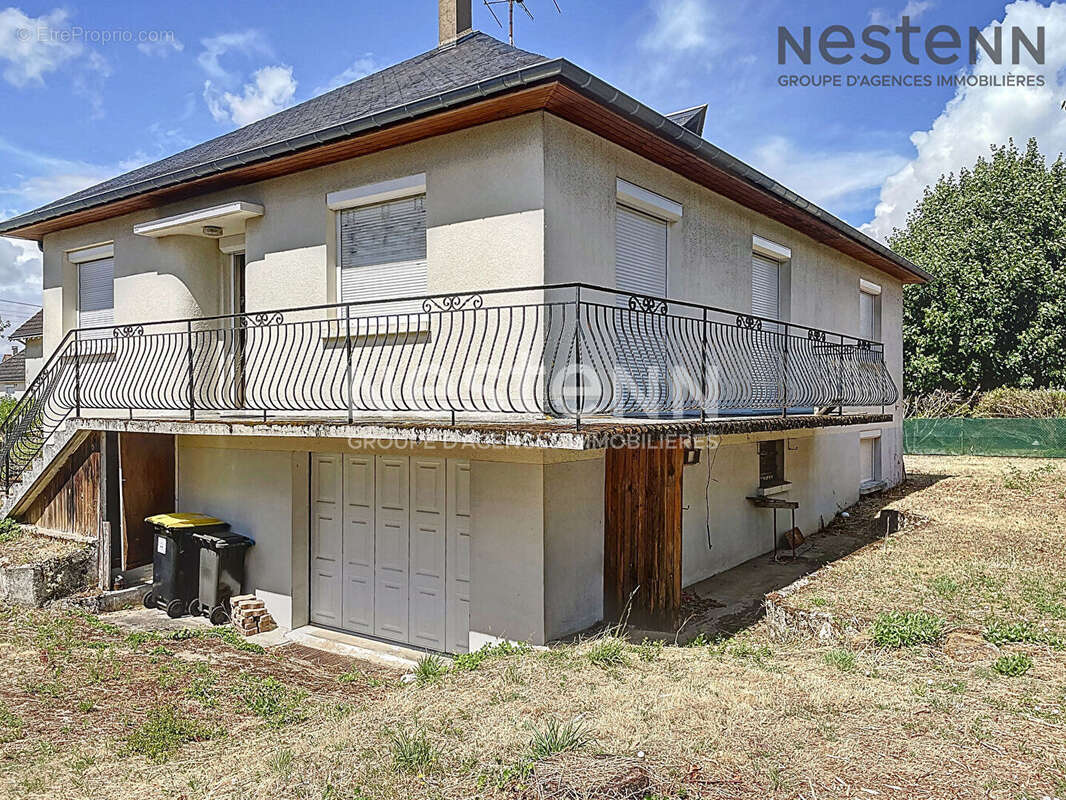 Maison à LA CHAUSSEE-SAINT-VICTOR
