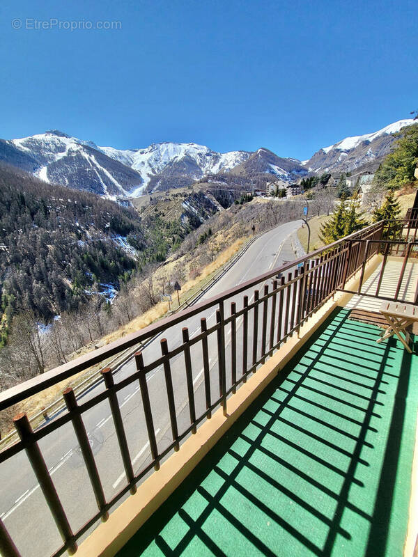 Appartement à AURONS