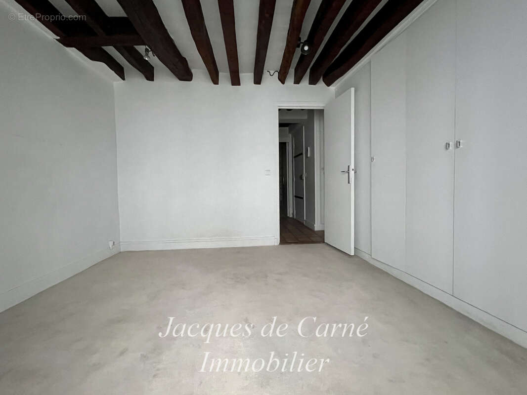 Appartement à PARIS-5E