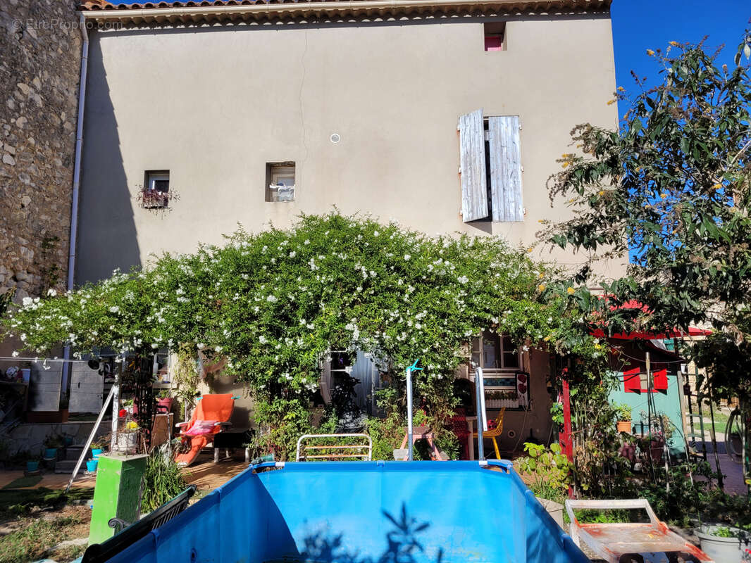 Maison à FLEURY