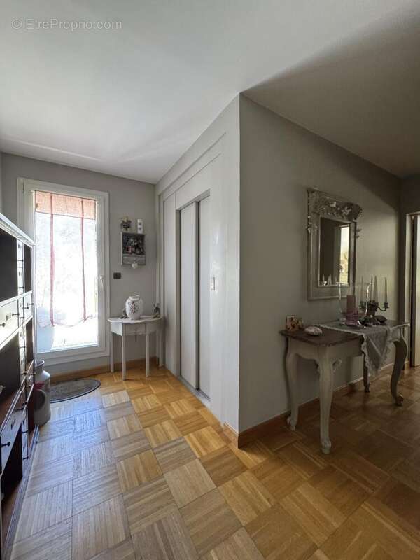 Appartement 131 m² à Le Mans  - photo 4