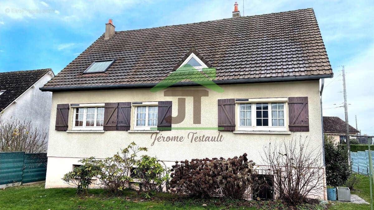 Maison à CHATEAUDUN