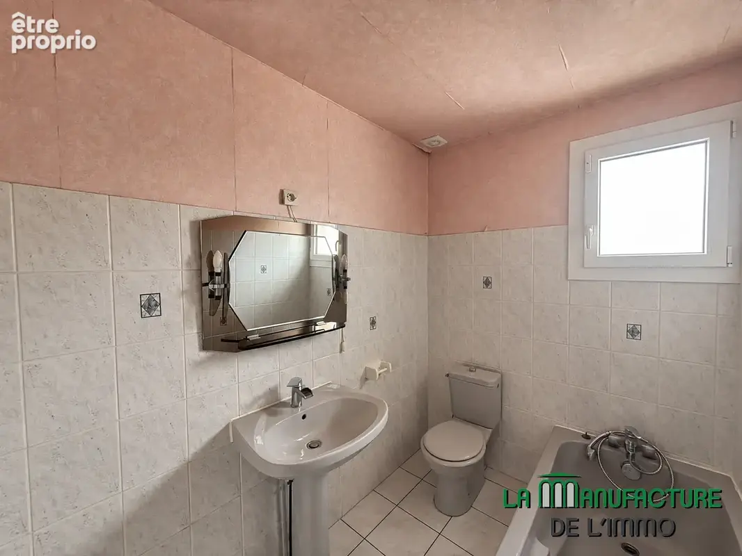 Maison de type F5/F6 avec piscine et belle vue sur terrain de 920 m2 / aurec-sur-Loire - photo 30