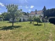 Maison à VIC-SUR-AISNE