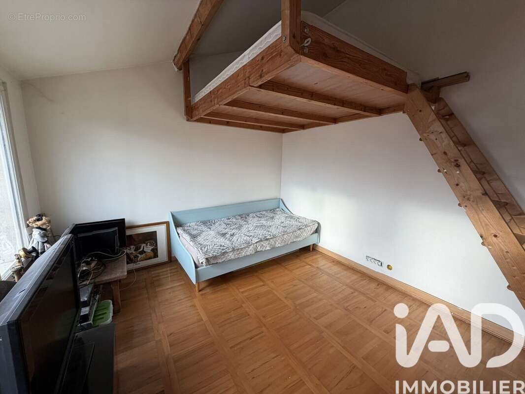 Photo 8 - Appartement à BOISSY-SAINT-LEGER
