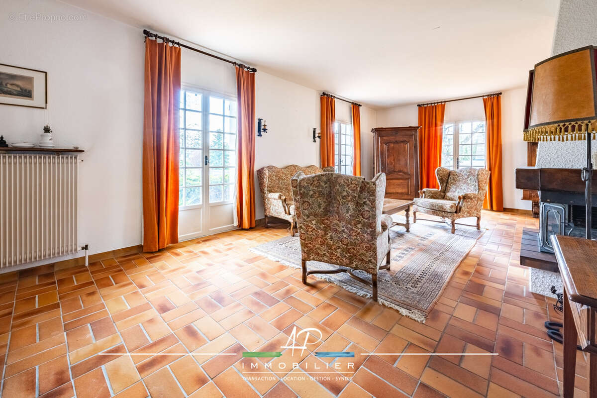 Maison traditionnelle 5 chambres - 21490 BRETIGNY - photo 17