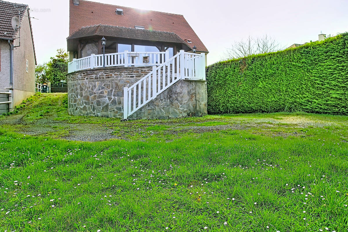 Maison à ECQUEVILLY