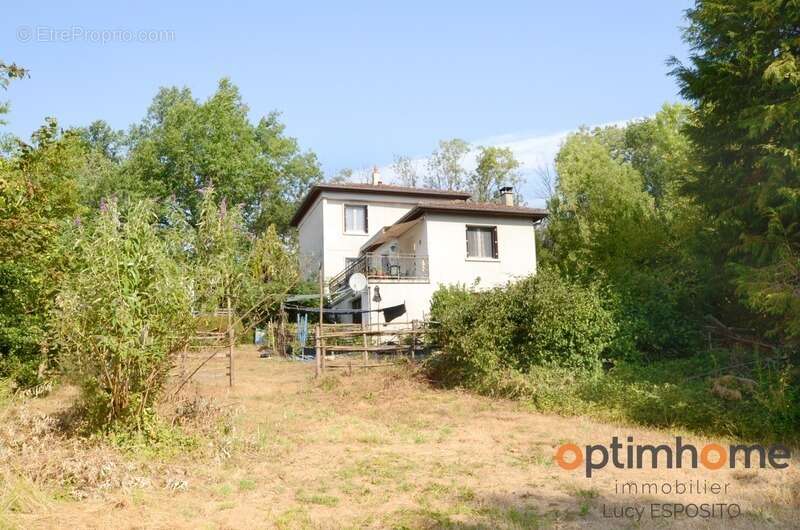  Maison individuelle avec accès privé à la rivière – Confolens (Charente)  - photo 29