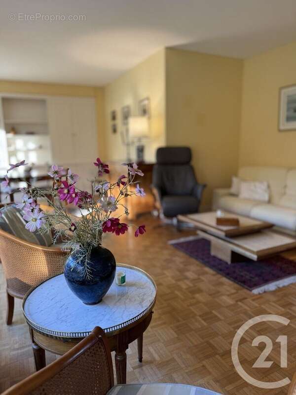 Appartement à AVON