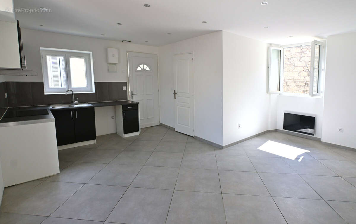 Appartement à VILLARD-BONNOT