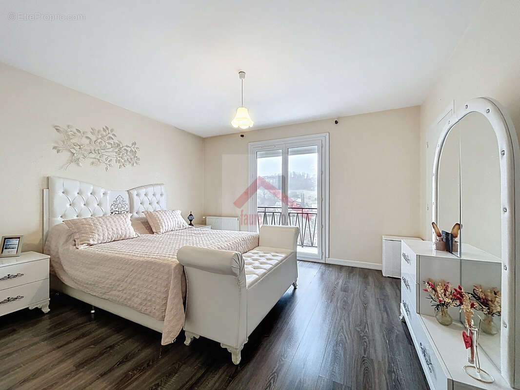 Maison à BRIVE-LA-GAILLARDE