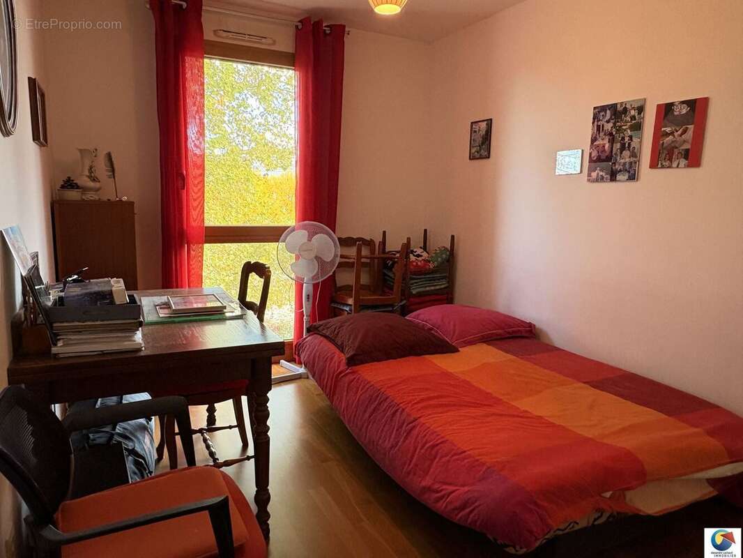 Appartement à SAINT-BONNET-DE-MURE
