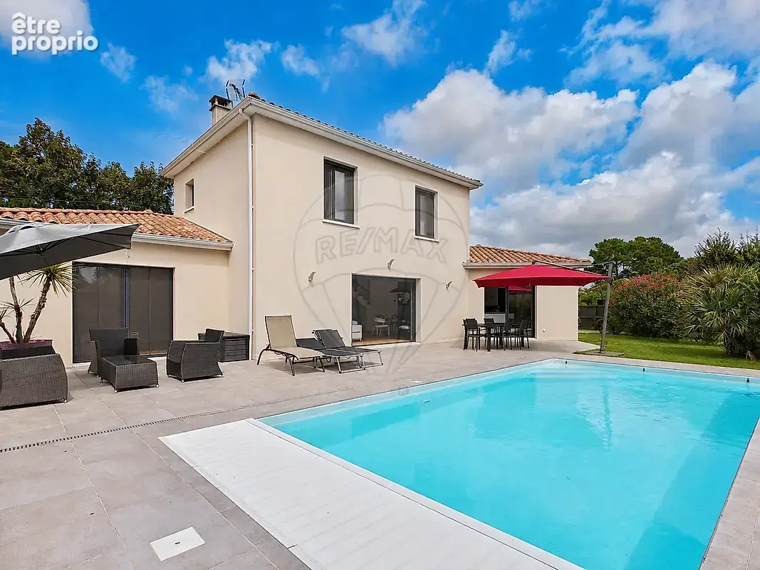 Maison à LES MATHES