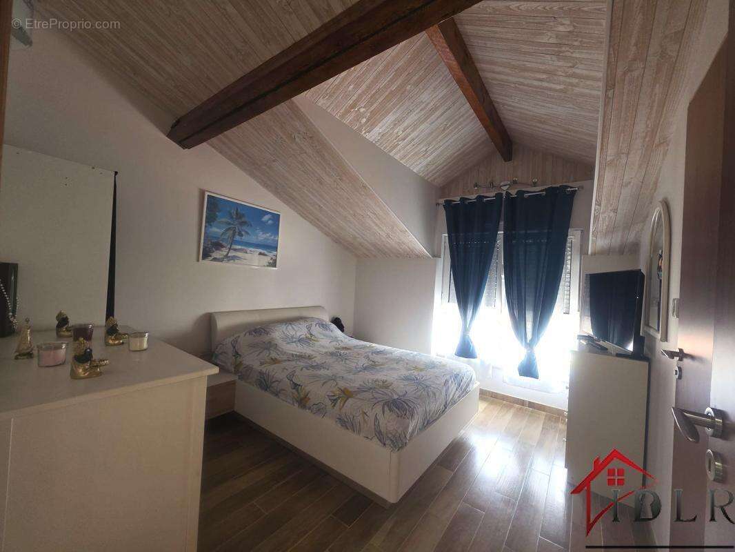 Maison à BRIE-COMTE-ROBERT