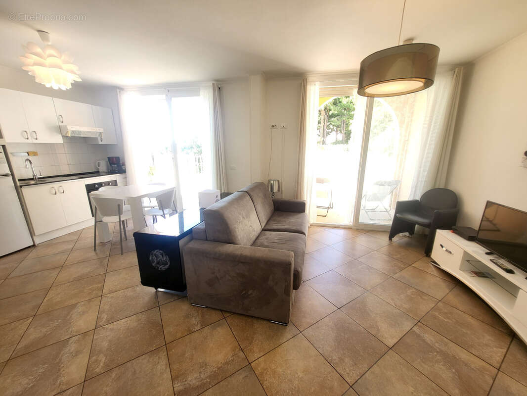 Appartement à BEAUSOLEIL