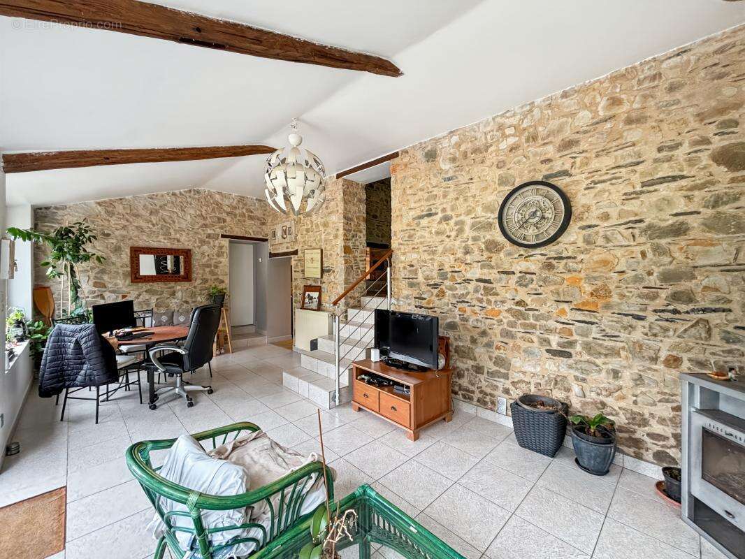 Maison à SAINT-AUBIN-DES-CHATEAUX