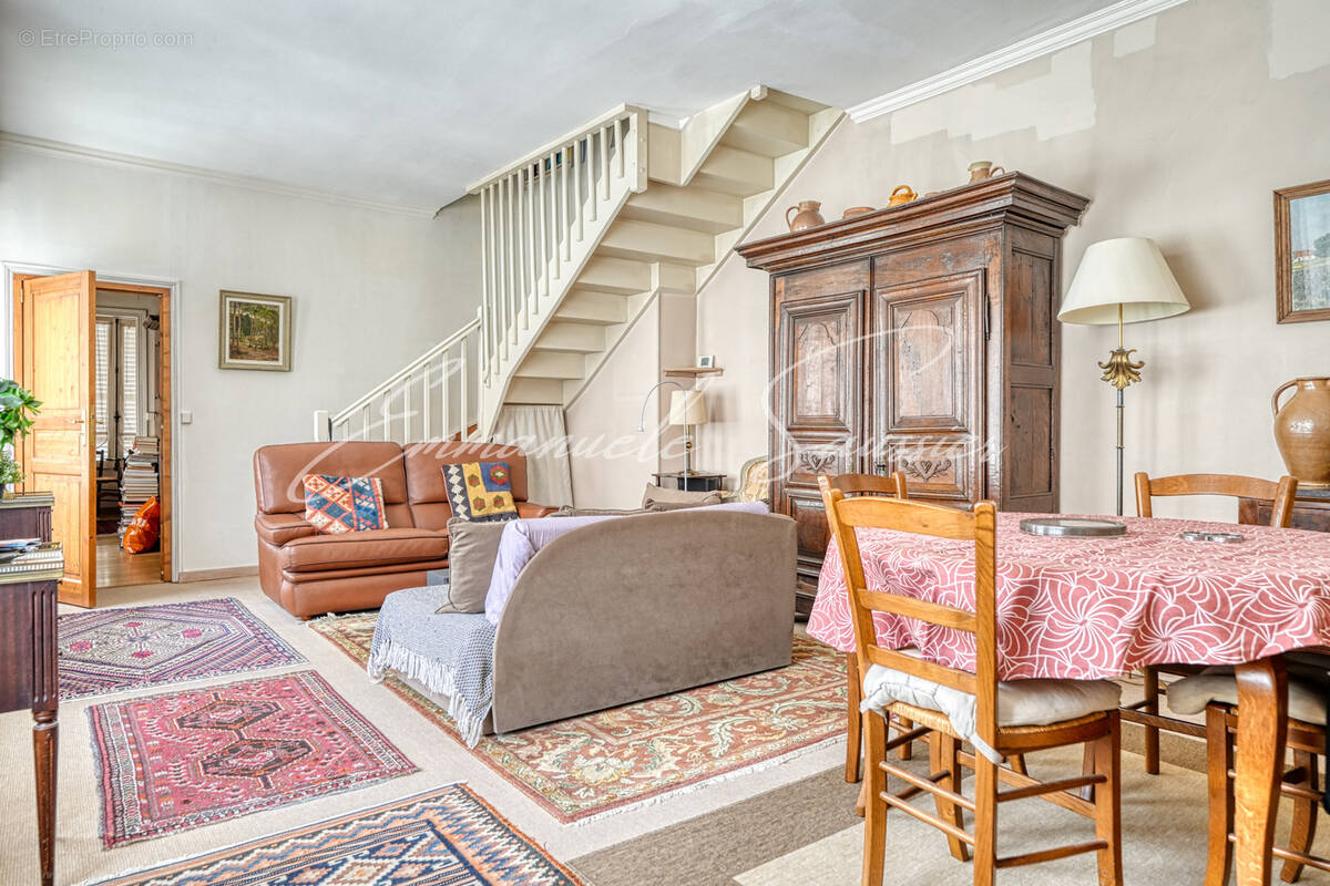 Appartement à VERSAILLES