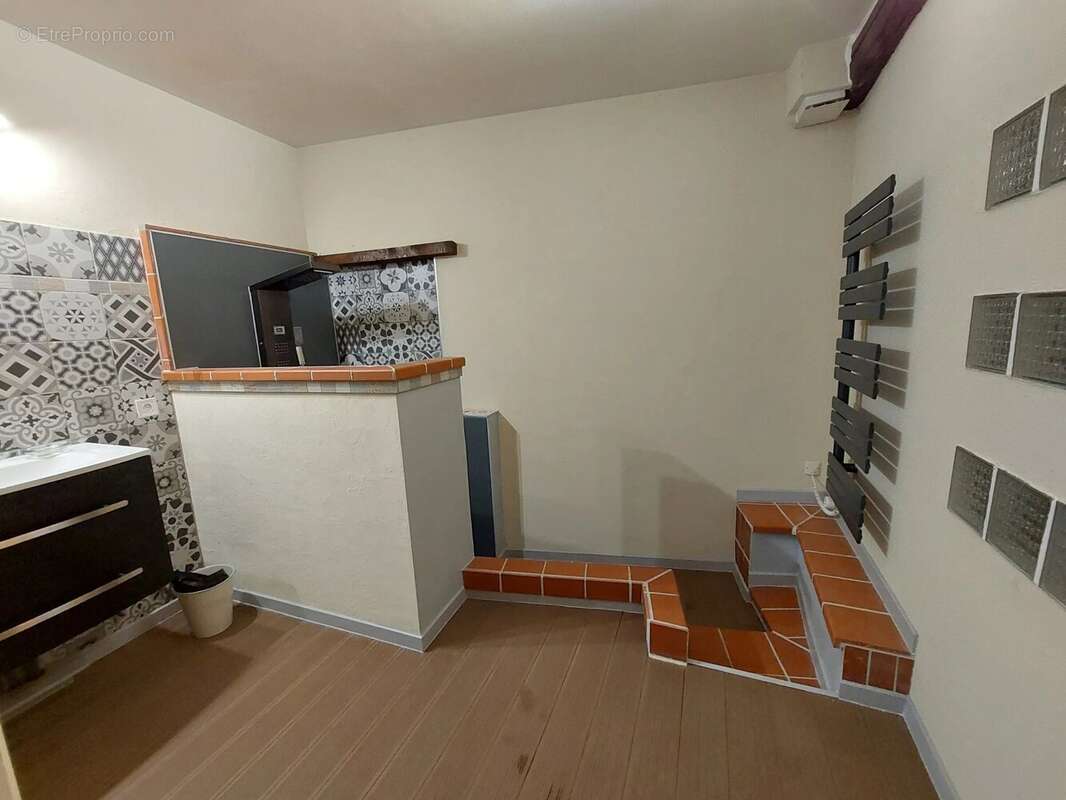 Rare à la vente – Ancien presbytère entièrement rénové au cœur de Carnoules - photo 14