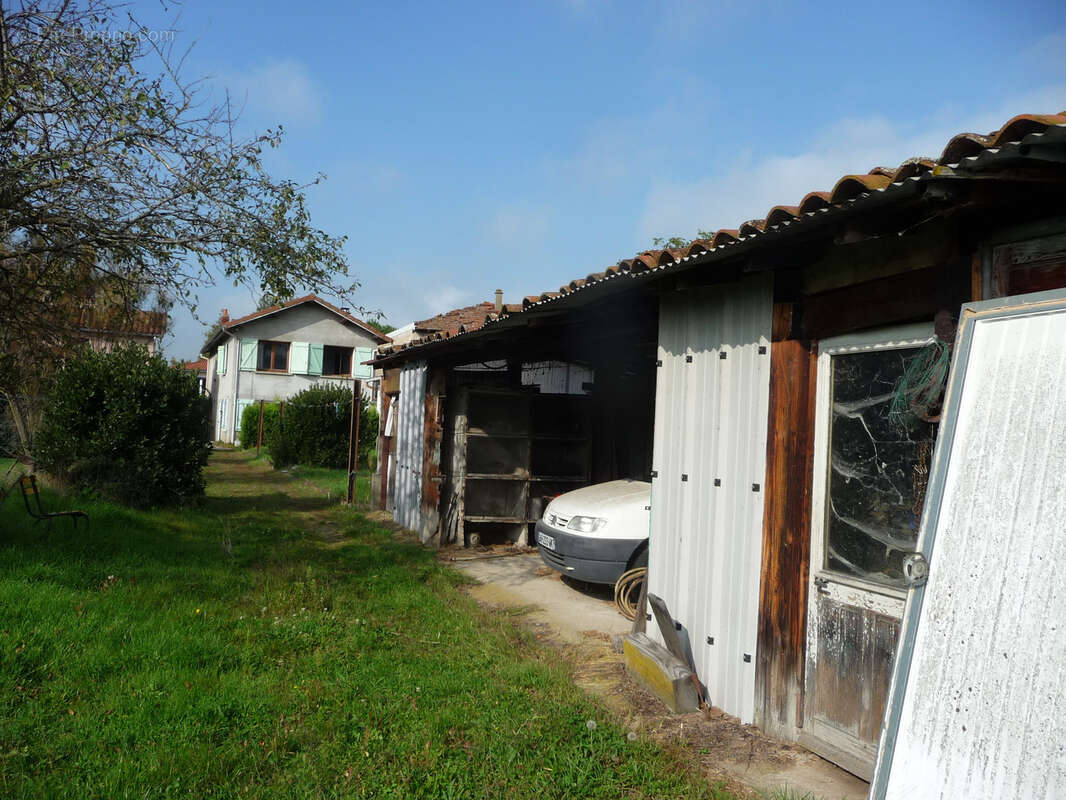 Maison à MORNAND-EN-FOREZ