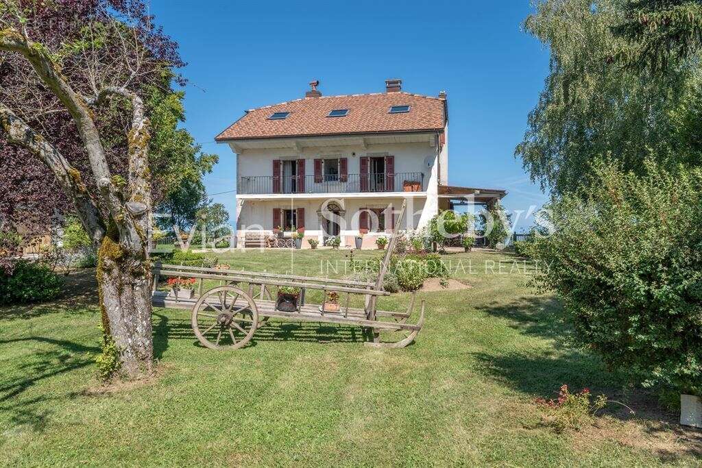 Maison à SAINT-PAUL-EN-CHABLAIS
