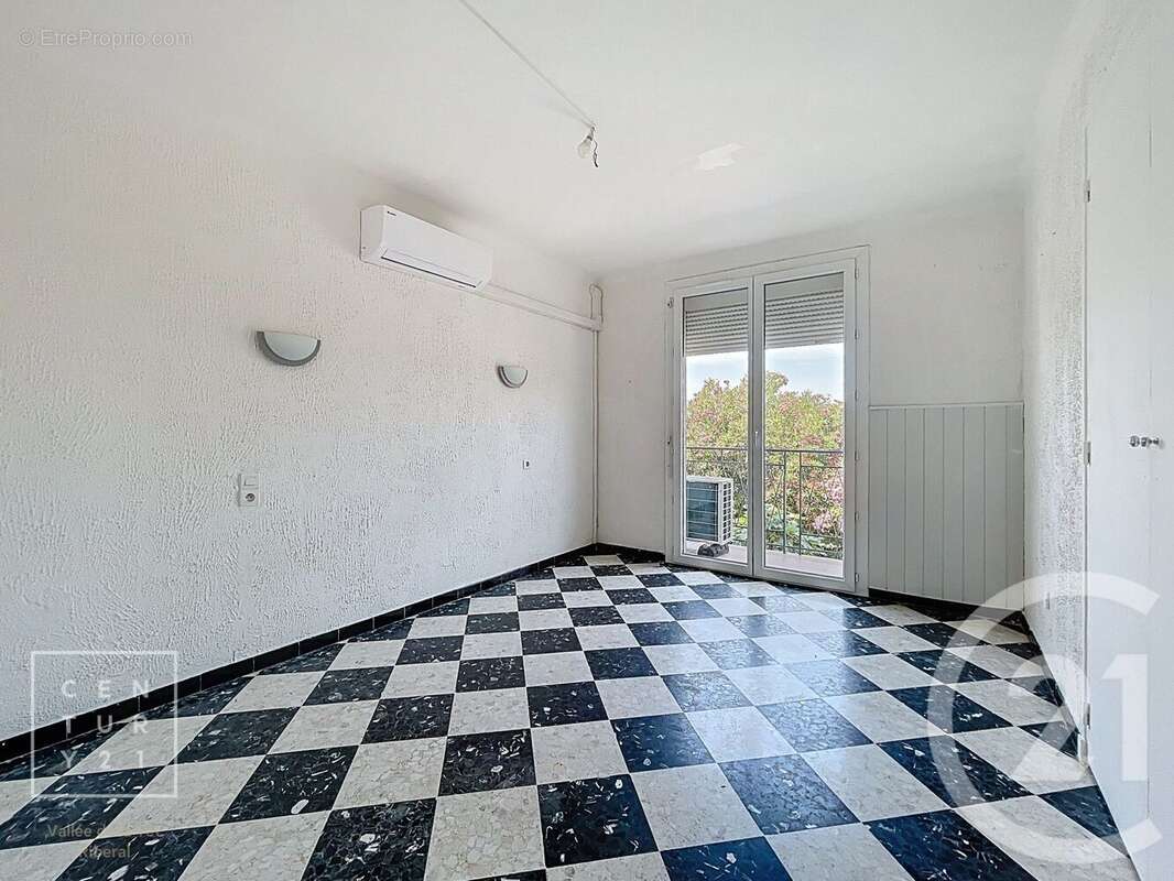 Appartement à CORNEILLA-LA-RIVIERE