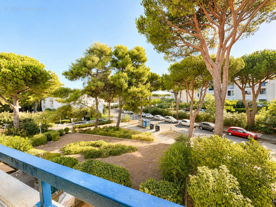 STUDIO 25.64 m2 habitable avec parking privé QUARTIER PONANT - photo 3