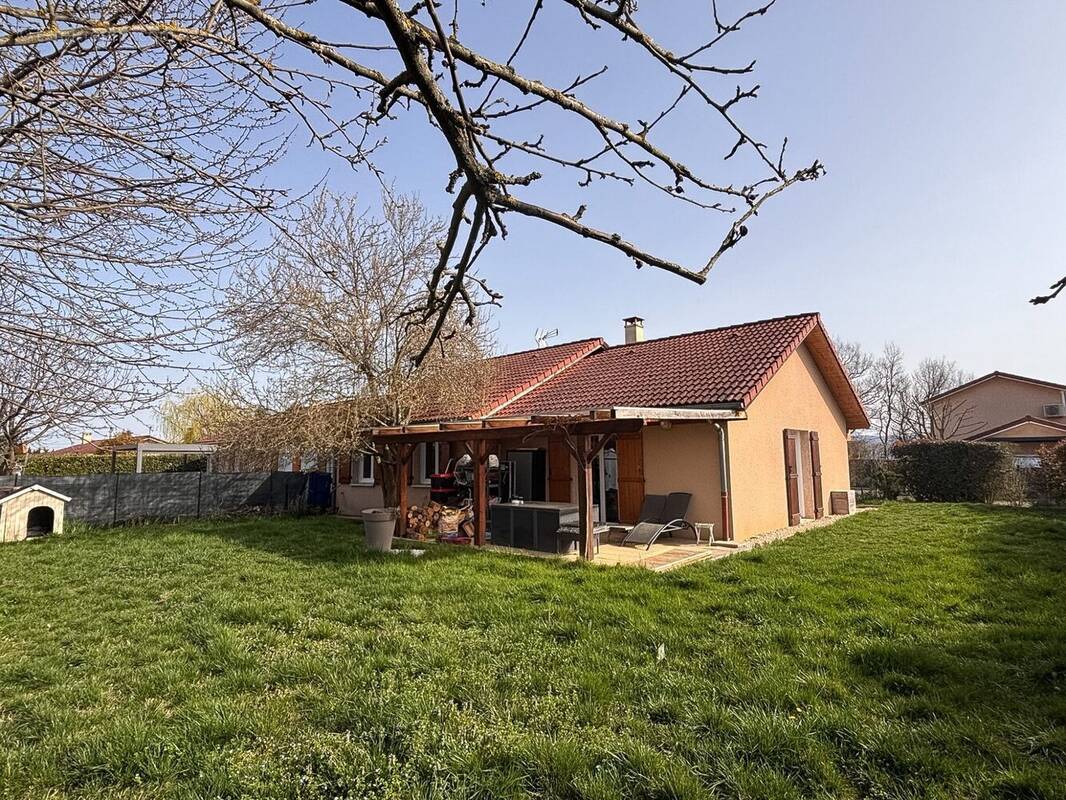 Maison à SARDIEU