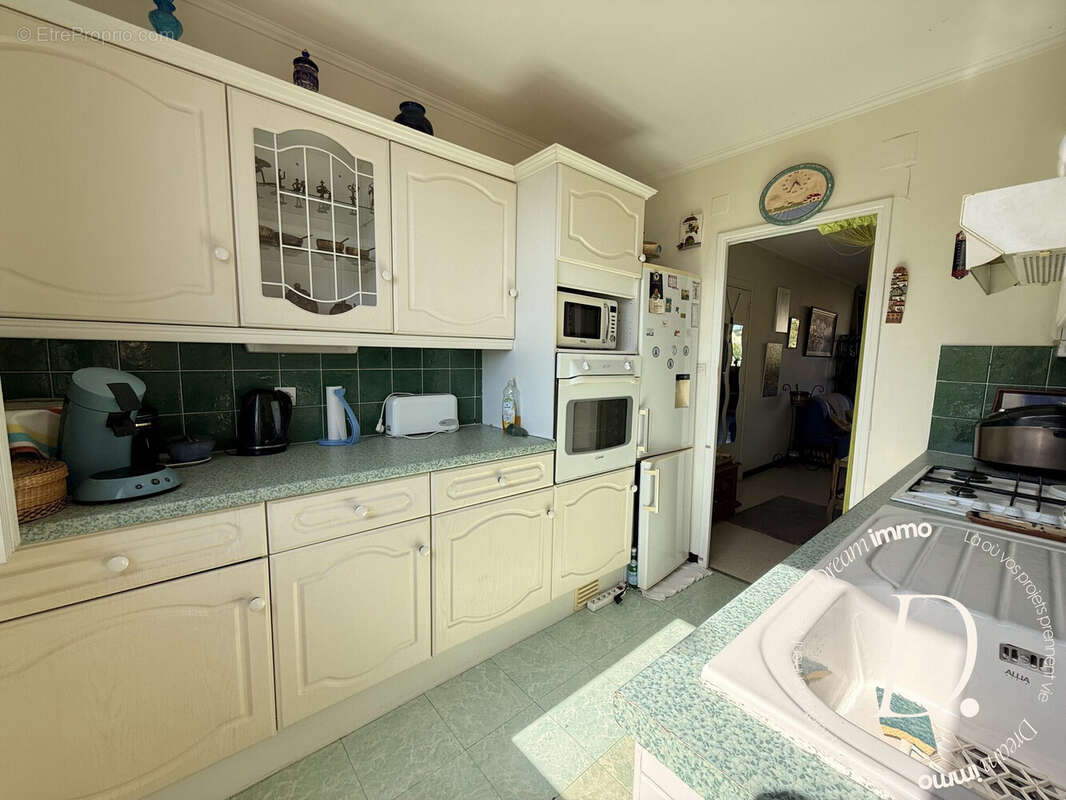Appartement à HYERES